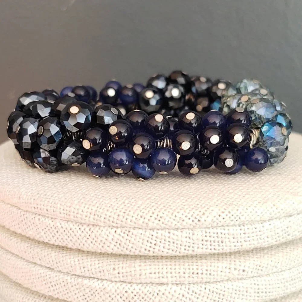 Blue glass and crystal beaded stretch bracelet